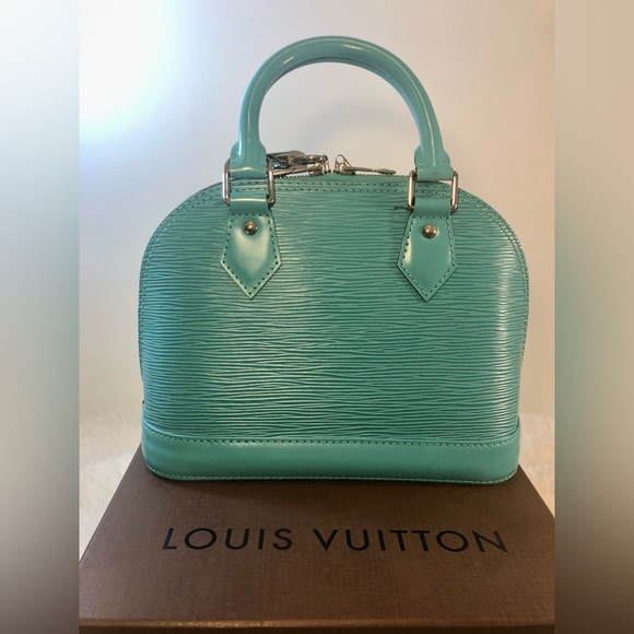 100% Authentic Louis Vuitton Alma BB - Picture 3 of 14